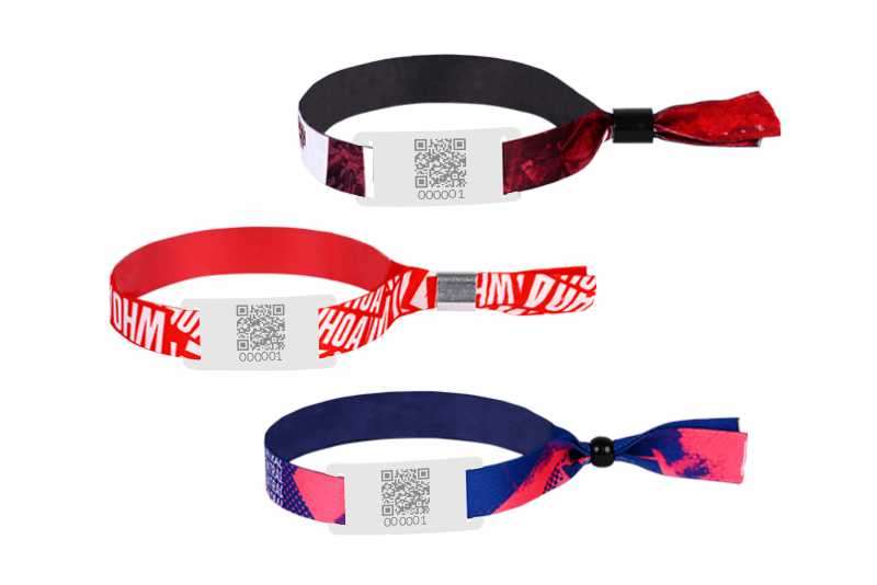 Festival wristbands with a changeable QR code